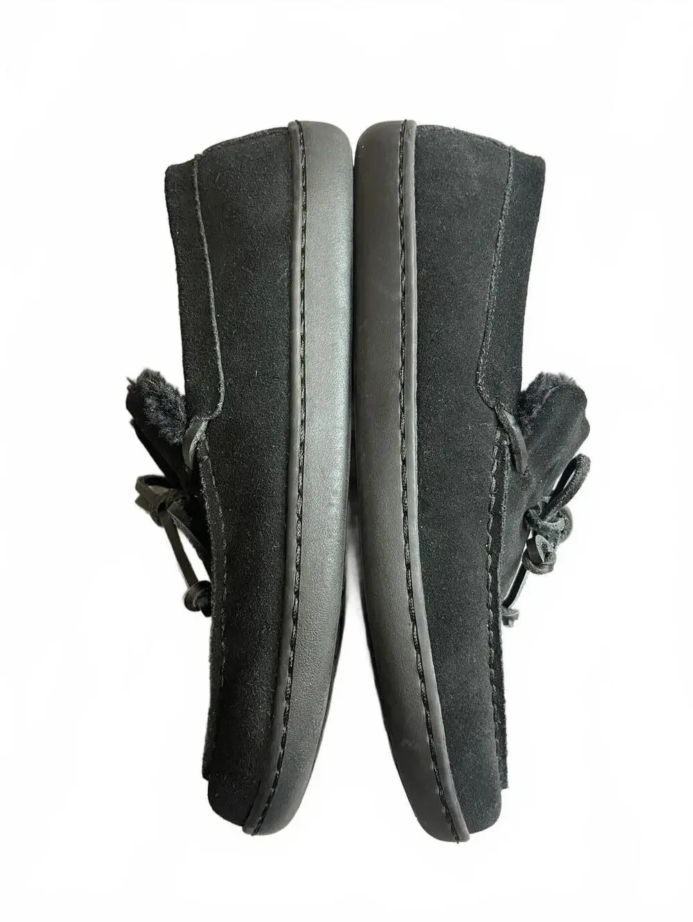 Vionic Adler moccasin slipper in black suede with faux-shearling lining Size 9